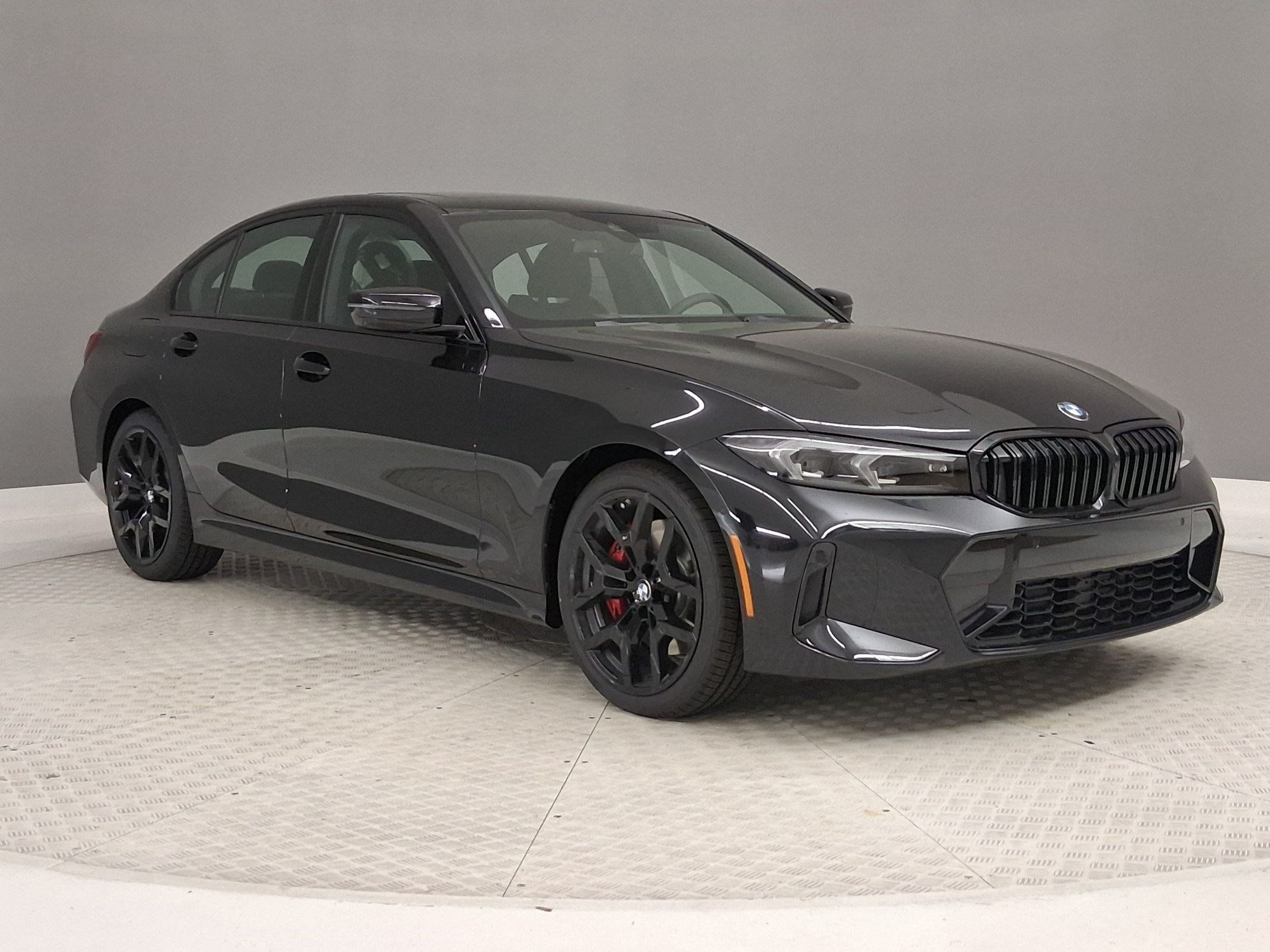 New 2026 BMW 330i Sedan w/ M Sport Package RWD image 5