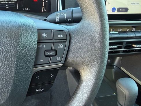 Used 2026 Toyota Camry LE w/ Convenience Package image 19