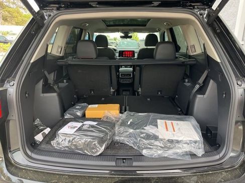 New 2026 Volkswagen Atlas Peak Edition AWD/4WD image 28
