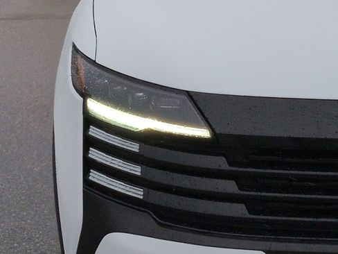 New 2026 Nissan Kicks SV FWD image 11