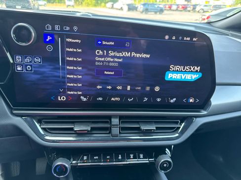 Certified 2024 Chevrolet Equinox EV RS image 33