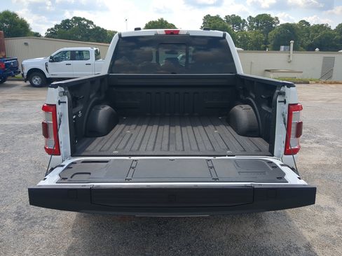Certified 2022 Ford F150 Platinum w/ Equipment Group 701A High AWD/4WD image 11