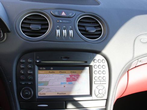 Used 2009 Mercedes-Benz SL 550 SL550 image 32