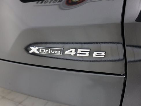 Used 2022 BMW X5 xDrive45e w/ Climate Comfort Package image 16