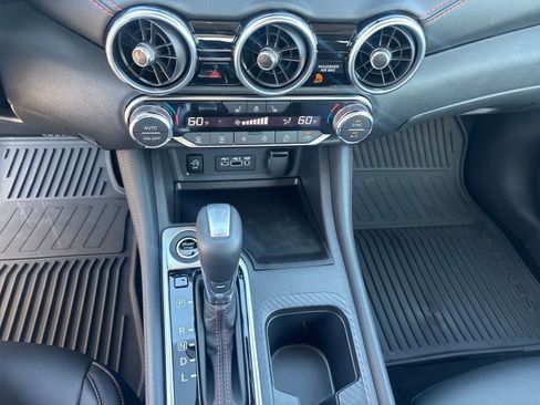 New 2025 Nissan Sentra SR w/ SR Premium Package image 18