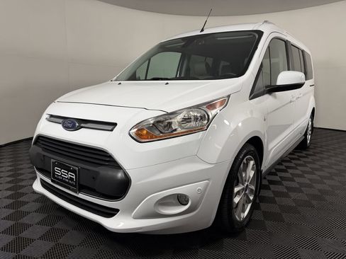 Used 2017 Ford Transit Connect Titanium FWD image 1
