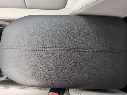 Used 2021 Toyota RAV4 XLE Premium FWD image 24