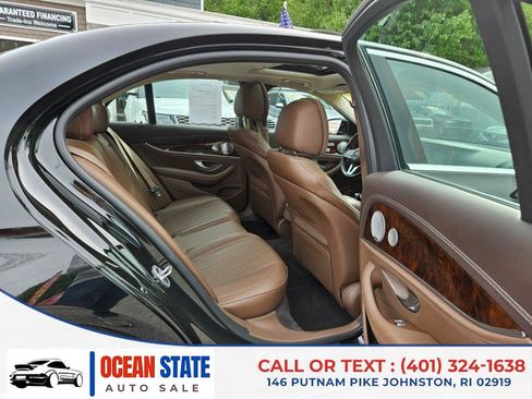 Used 2020 Mercedes-Benz E 350 4MATIC Sedan image 12