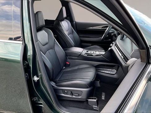 Used 2026 INFINITI QX60 Luxe w/ Cargo Package FWD image 27