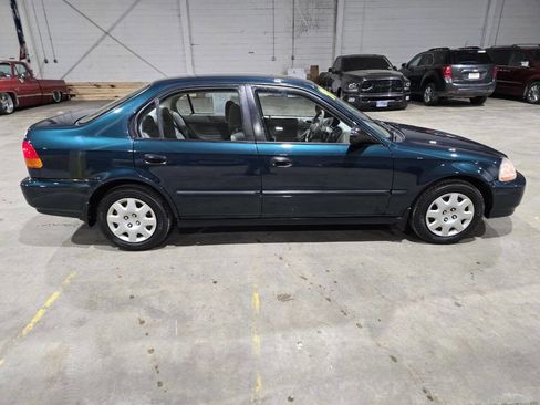 Used 1998 Honda Civic DX image 12