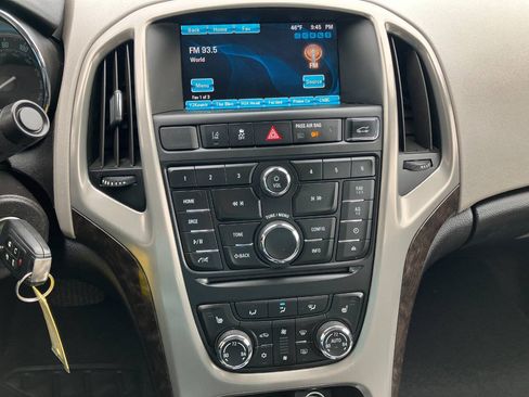 Used 2014 Buick Verano Convenience FWD image 19