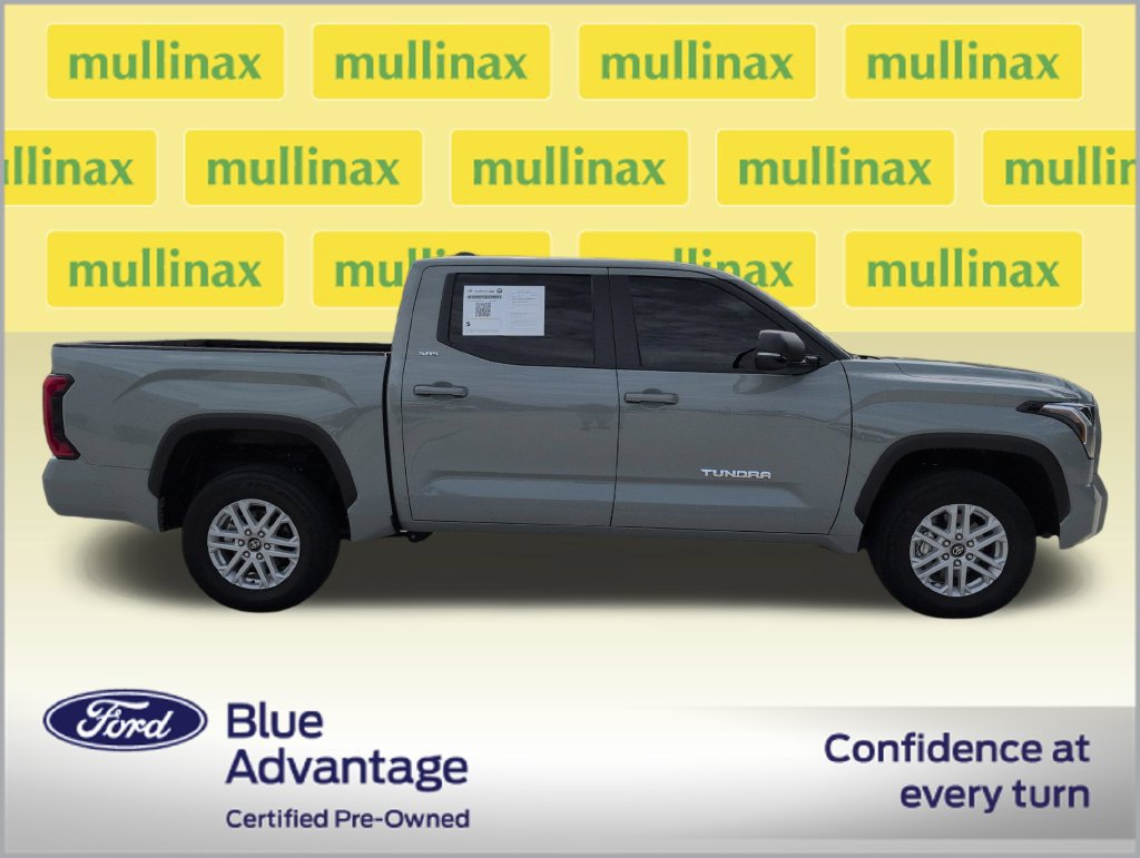 Used 2026 Toyota Tundra SR5 w/ SR5 Premium Package AWD/4WD image 2