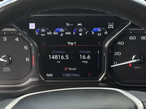 Used 2021 GMC Yukon Denali image 17