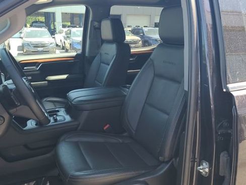 Certified 2023 GMC Sierra 1500 Denali w/ Denali Reserve Package AWD/4WD image 13