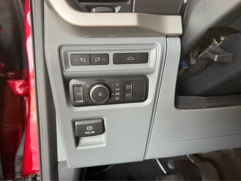 Used 2021 Ford F150 XLT w/ Equipment Group 302A High AWD/4WD image 14