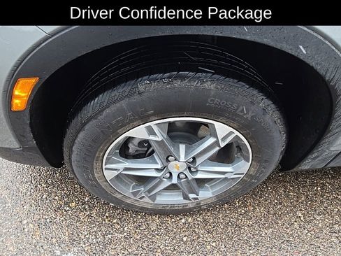 Used 2024 Chevrolet Blazer LT w/ Convenience Package image 9