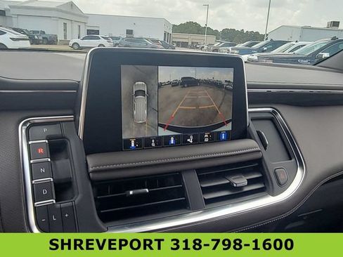 Certified 2023 GMC Yukon XL SLT w/ SLT Premium Package RWD image 15