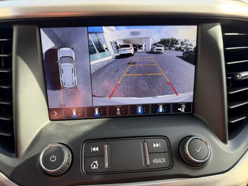 Used 2020 GMC Acadia Denali w/ Trailering Package image 23