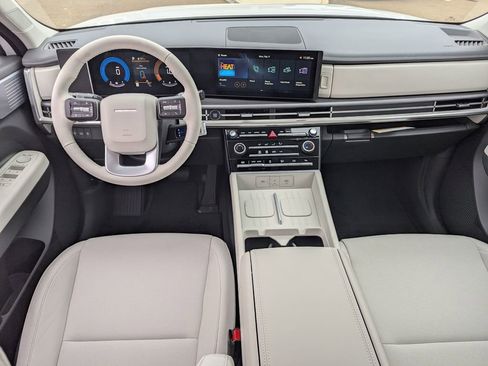 New 2026 Hyundai Santa Fe SE FWD image 5