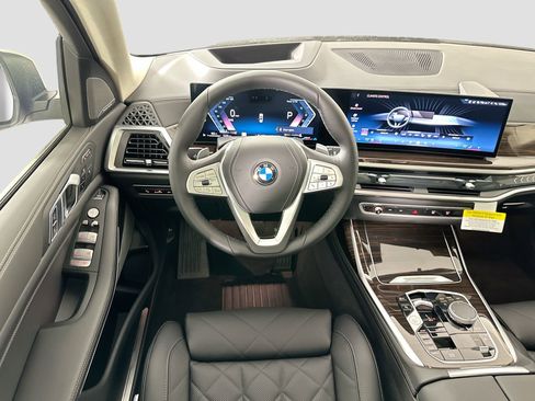 New 2026 BMW X7 xDrive40i image 23