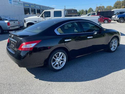 Used 2009 Nissan Maxima 3.5 SV w/ Cold Pkg FWD image 7