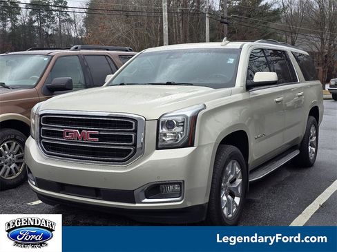 Used 2017 GMC Yukon XL SLT w/ Open Road Package image 1