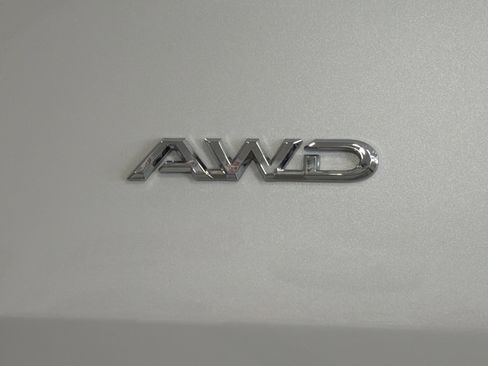 New 2026 Toyota Grand Highlander AWD image 38