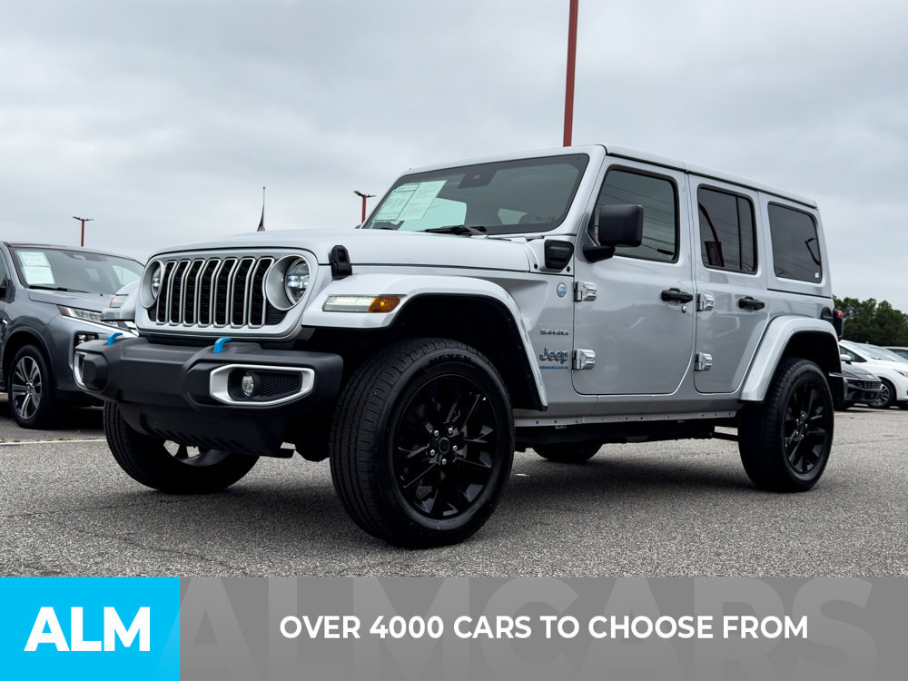 Used 2024 Jeep Wrangler Unlimited Sahara AWD/4WD image 2