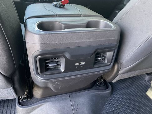 Used 2024 Chevrolet Silverado 1500 LT Trail Boss w/ Convenience Package II AWD/4WD image 27