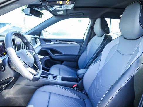 New 2026 Volkswagen Tiguan SE R-Line image 35