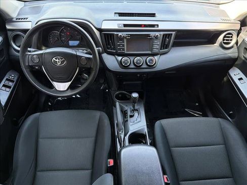 Used 2016 Toyota RAV4 LE FWD image 24