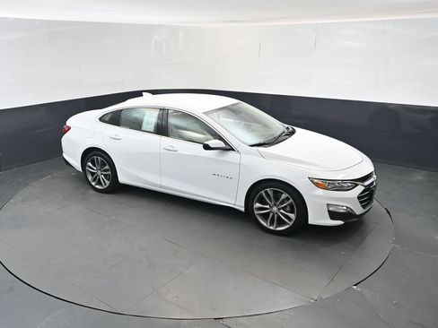 Used 2024 Chevrolet Malibu LT FWD image 33