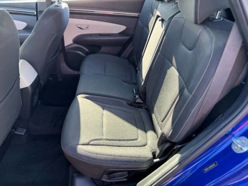 Used 2022 Hyundai Tucson SE w/ Cargo Package image 13