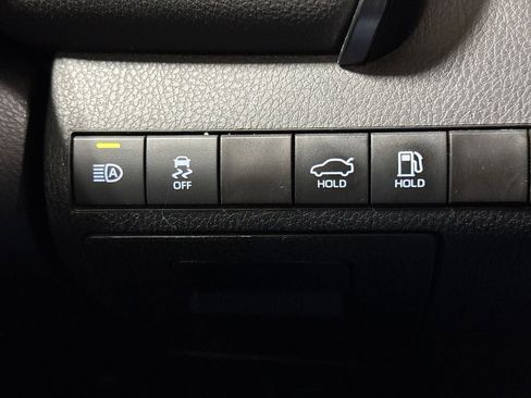 Used 2024 Toyota Camry XSE FWD image 18