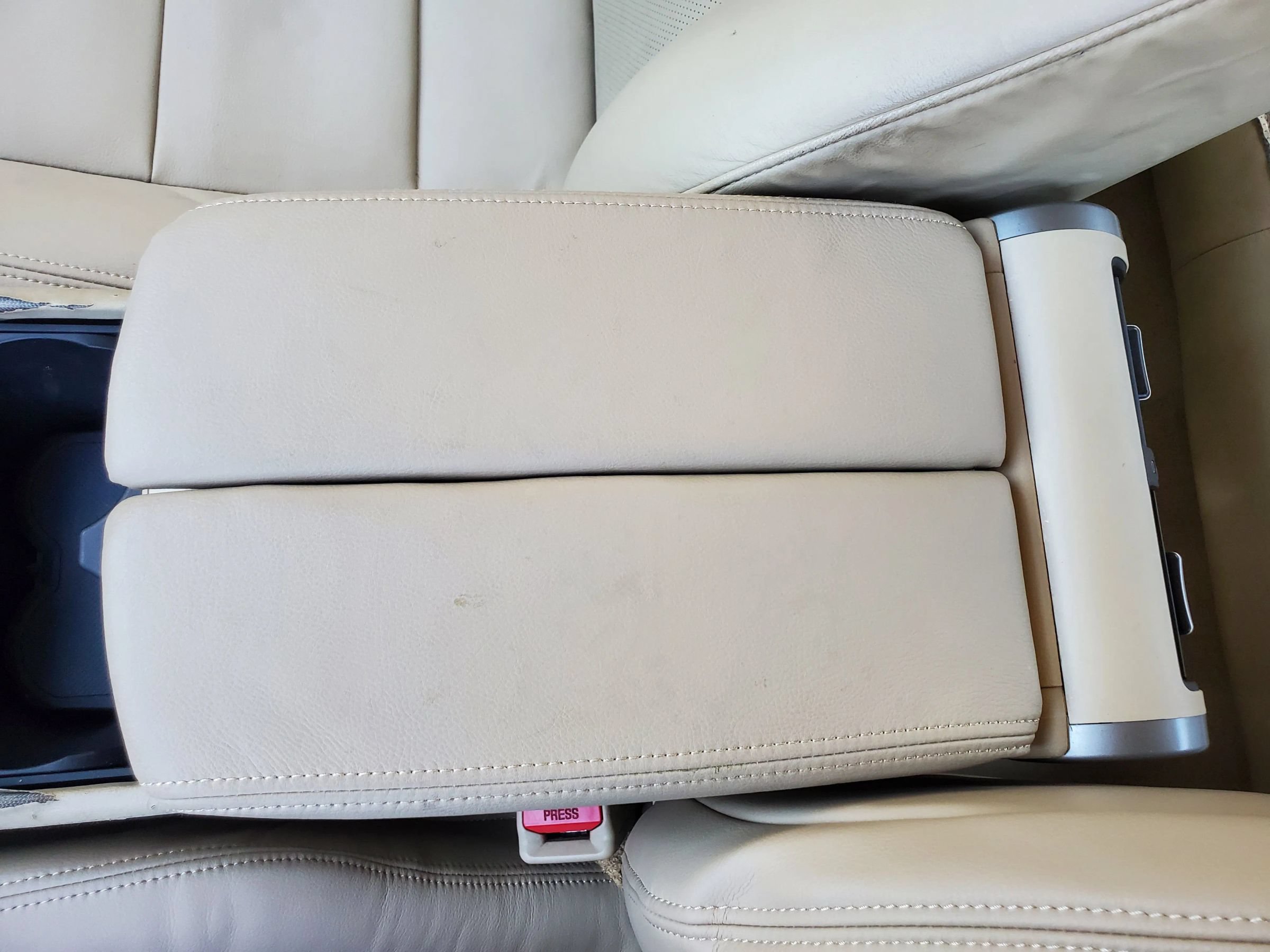 Used 2005 Acura RL AWD/4WD image 42