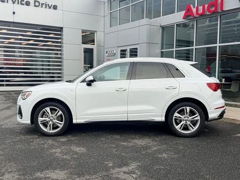 Used 2020 Audi Q3 2.0T Premium Plus AWD/4WD image 3
