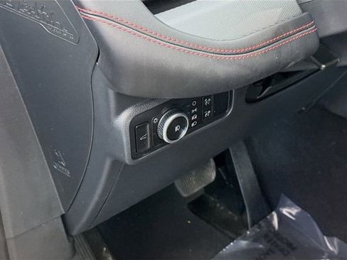Used 2025 Ford Explorer ST-Line AWD/4WD image 10