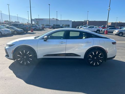 Certified 2026 Toyota Crown Platinum image 2