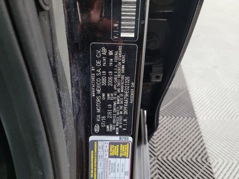 Used 2017 Kia Forte LX FWD image 33