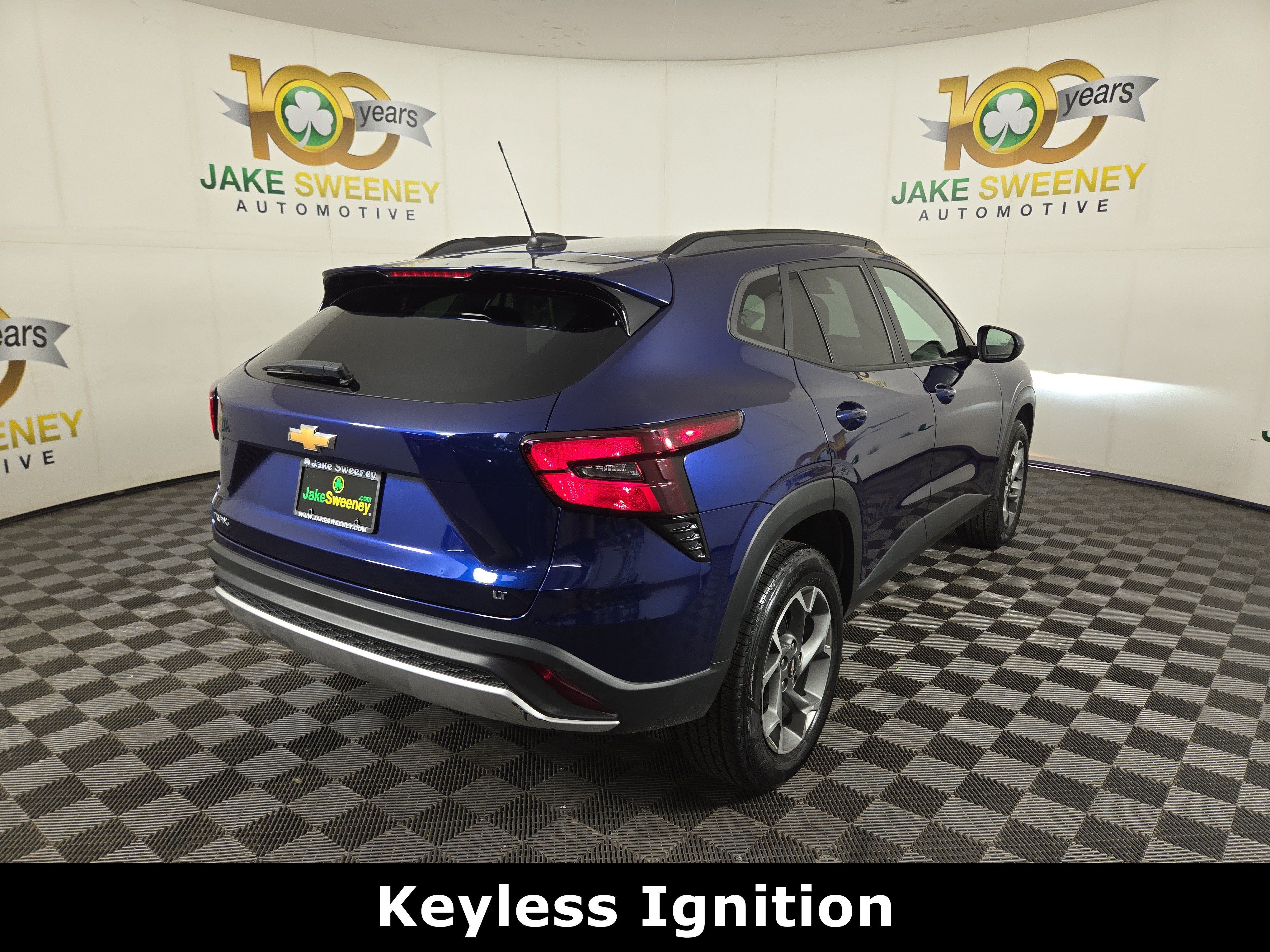 Used 2024 Chevrolet Trax LT w/ Driver Confidence Package FWD image 9