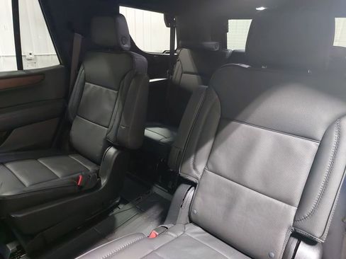 New 2026 GMC Yukon Denali w/ LPO, Floor Liner Package image 16