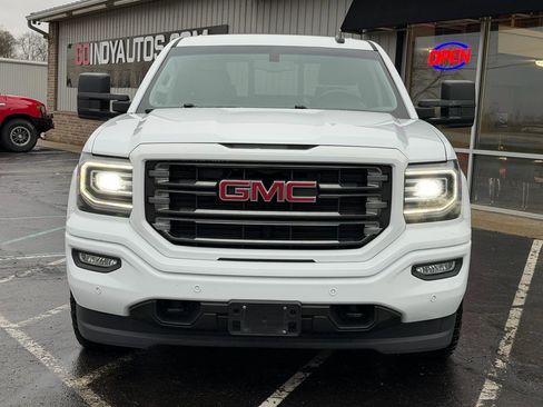 Used 2017 GMC Sierra 1500 SLT w/ All Terrain X Package AWD/4WD image 9