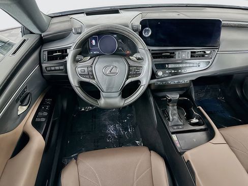 Used 2023 Lexus ES 300h w/ Accessory Package (Z1) FWD image 31