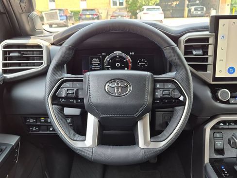 Used 2026 Toyota Tundra Platinum AWD/4WD image 13