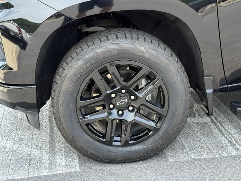 Used 2022 Chevrolet Silverado 1500 Custom AWD/4WD image 9