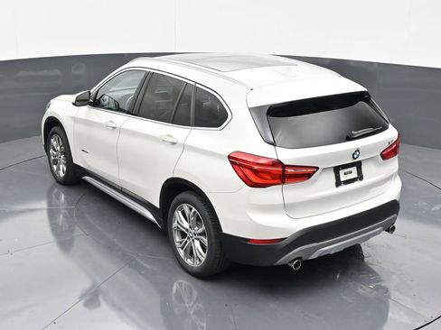 Used 2017 BMW X1 xDrive28i image 14