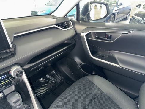 Used 2023 Toyota RAV4 LE FWD image 22