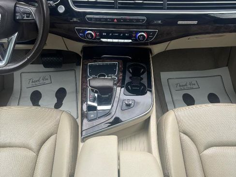 Used 2019 Audi Q7 3.0T Prestige w/ Prestige Package AWD/4WD image 20