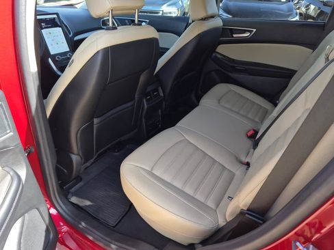 Used 2024 Ford Edge SEL w/ Convenience Package image 15
