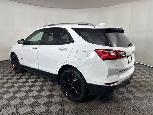 Used 2020 Chevrolet Equinox Premier w/ Premier Redline Edition image 5